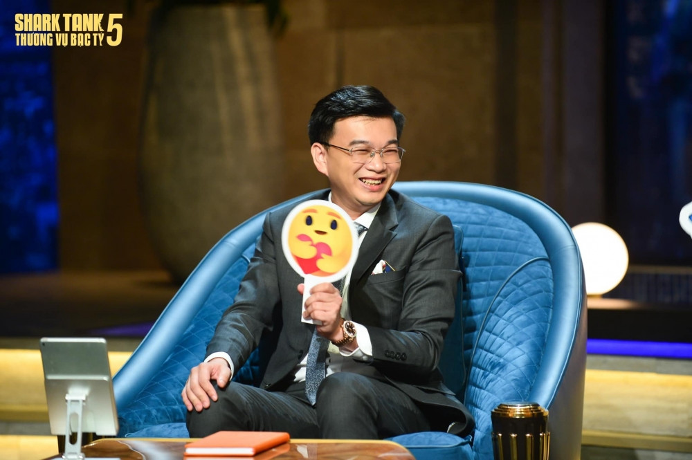 Shark Hùng Anh chốt deal triệu đô cho Tracy Bee