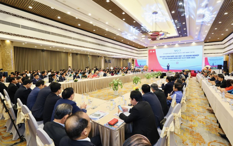 https://cdn.stockproxx.com/2023/10/11/doanh-nghiep-2.jpg