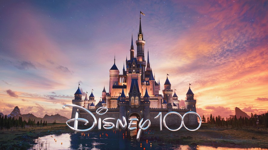 H&agrave;nh tr&igrave;nh 100 năm ph&aacute;t triển 'Thế giới Disney'
