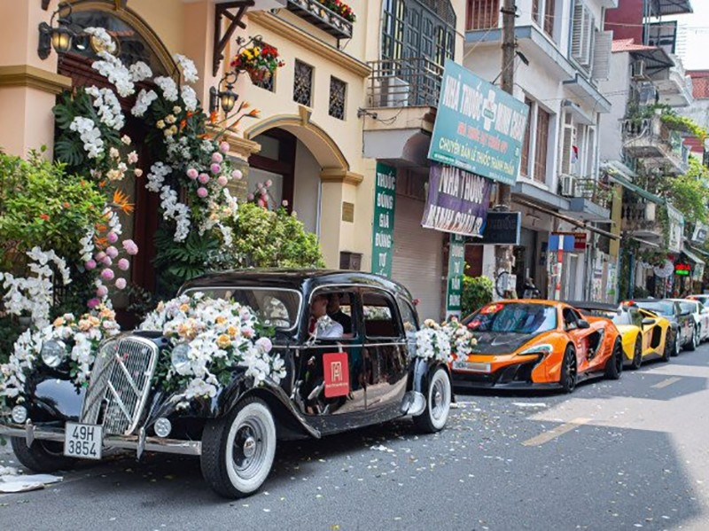 Lai lịch thiếu gia gia tộc bu&ocirc;n v&agrave;ng lừng danh H&agrave; Nội từng g&acirc;y 