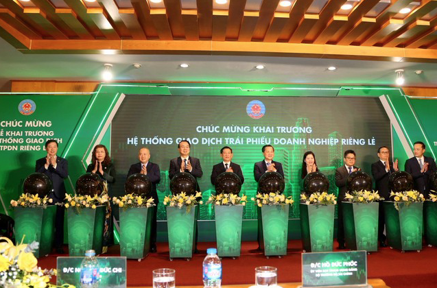 Ngày đầu vận hành, hơn 5 triệu trái phiếu được giao dịch qua sàn