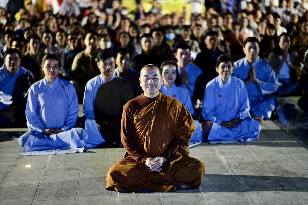 Du lịch chữa lành: Từ Ấn Độ đến … núi Bà Đen