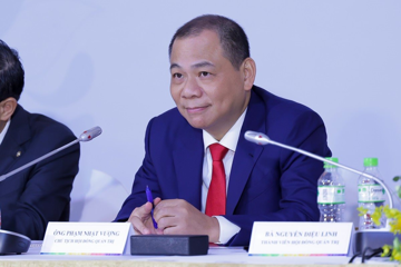 Cổ phiếu VIC tăng trần, họ Vin hưng phấn, VN-Index áp sát 1.220 điểm