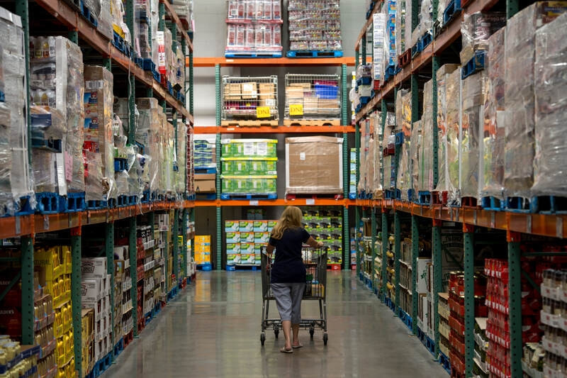 Bất ngờ: chuỗi siêu thị Mỹ Costco đánh bại được gã khổng lồ Amazon