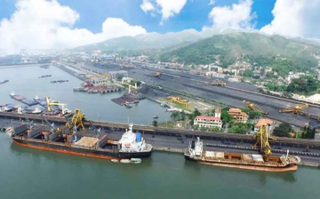 Một nhà đầu tư đăng ký làm cảng biển hơn 800 tỷ đồng ở Quảng Ninh