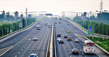 Thủ tướng yêu cầu thay thế cán bộ yếu kém, gây nhũng nhiễu trong đầu tư công