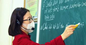 Hàng nghìn giáo viên viết tâm thư mong bỏ thi thăng hạng