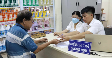 Tăng trợ cấp hằng tháng cho cán bộ xã già yếu đã nghỉ việc