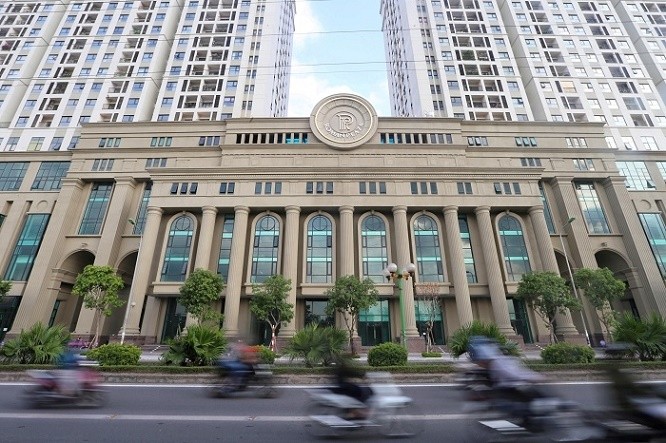 https://cdn.stockproxx.com/2023/9/11/bi-dinh-chi-giao-dich.jpg