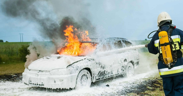 Tại sao xe ô tô điện bị cháy lại khó dập hơn xe chạy xăng dầu?