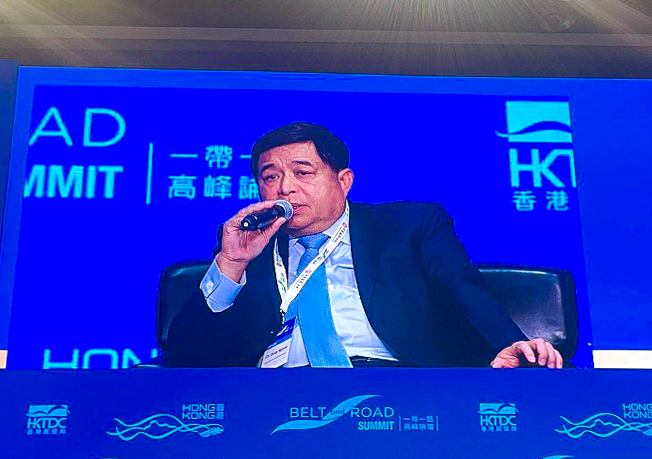 https://cdn.stockproxx.com/2023/9/14/dau-tu-vao-viet-nam.jpg