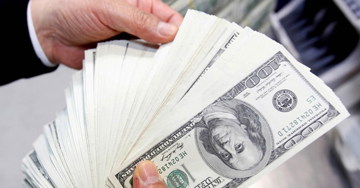 Bản tin tài chính sáng 15/9: Giá vàng lao dốc, dầu tăng, USD cao nhất 9 tháng