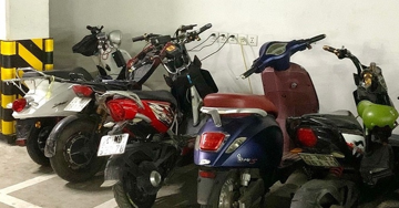 Nhiều chung cư cấm sạc xe điện, người dùng loay hoay ứng phó