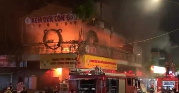 Cháy trung tâm tiêm chủng chất lượng cao ở Hà Nội, nhiều tài sản bị thiêu rụi