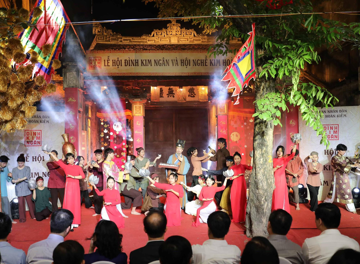 Bài 1: 'Không phải phố đi bộ nào cũng hút khách'