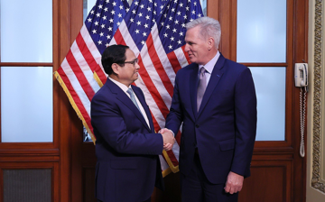 Thủ tướng Phạm Minh Chính tiếp Chủ tịch Hạ viện Hoa Kỳ