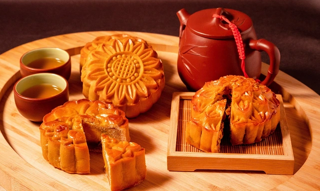 Bánh trung thu 2023: Các ông lớn bán lẻ và F&B bất ngờ khuấy động, đòi chia lại thị phần