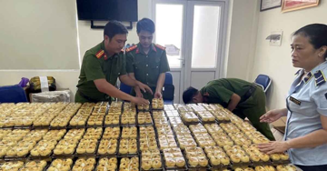 Thu giữ gần 2.000 chiếc bánh trung thu trứng chảy trôi nổi