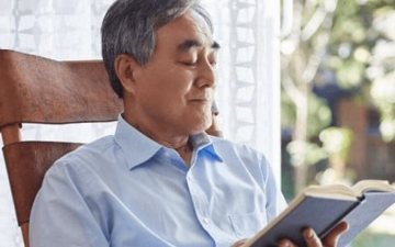 Đàn ông sau 60 tuổi hãy “LƯỜI” làm 3 thứ sau để sống thọ hơn