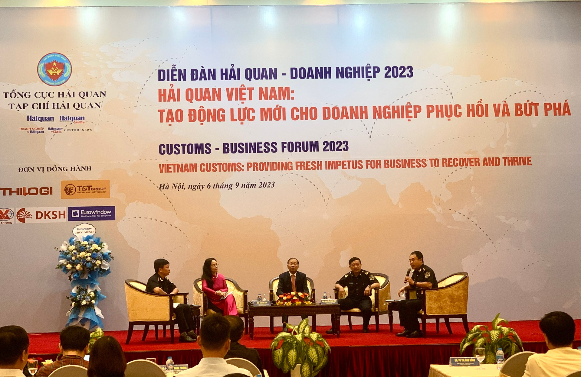 Hải quan và doanh nghiệp tăng tương tác để mang lại hiệu quả - Ảnh 1.