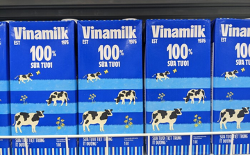 Vinamilk ước tính doanh thu và lợi nhuận nửa cuối 2023 sẽ tăng trưởng nhờ thay đổi bao bì và giá sữa bột đầu vào thấp