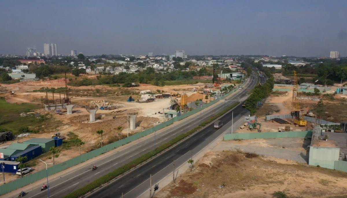 Tỉnh gi&agrave;u nhất Việt Nam khởi c&ocirc;ng tuyến đường d&agrave;i gần 2.700m nối hai th&agrave;nh phố