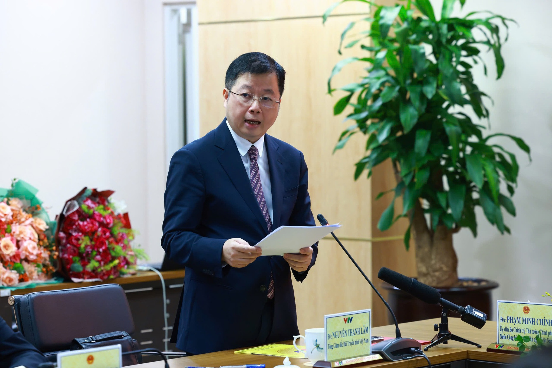 Thủ tướng trao quyết định bổ nhiệm Tổng Giám đốc Đài Truyền hình Việt Nam- Ảnh 3. Thủ tướng trao quyết định bổ nhiệm Tổng Giám đốc Đài Truyền hình Việt Nam- Ảnh 3.