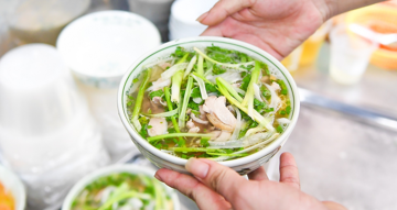Ẩm thực Hà Nội 'làm mưa làm gió' trên các bảng xếp hạng