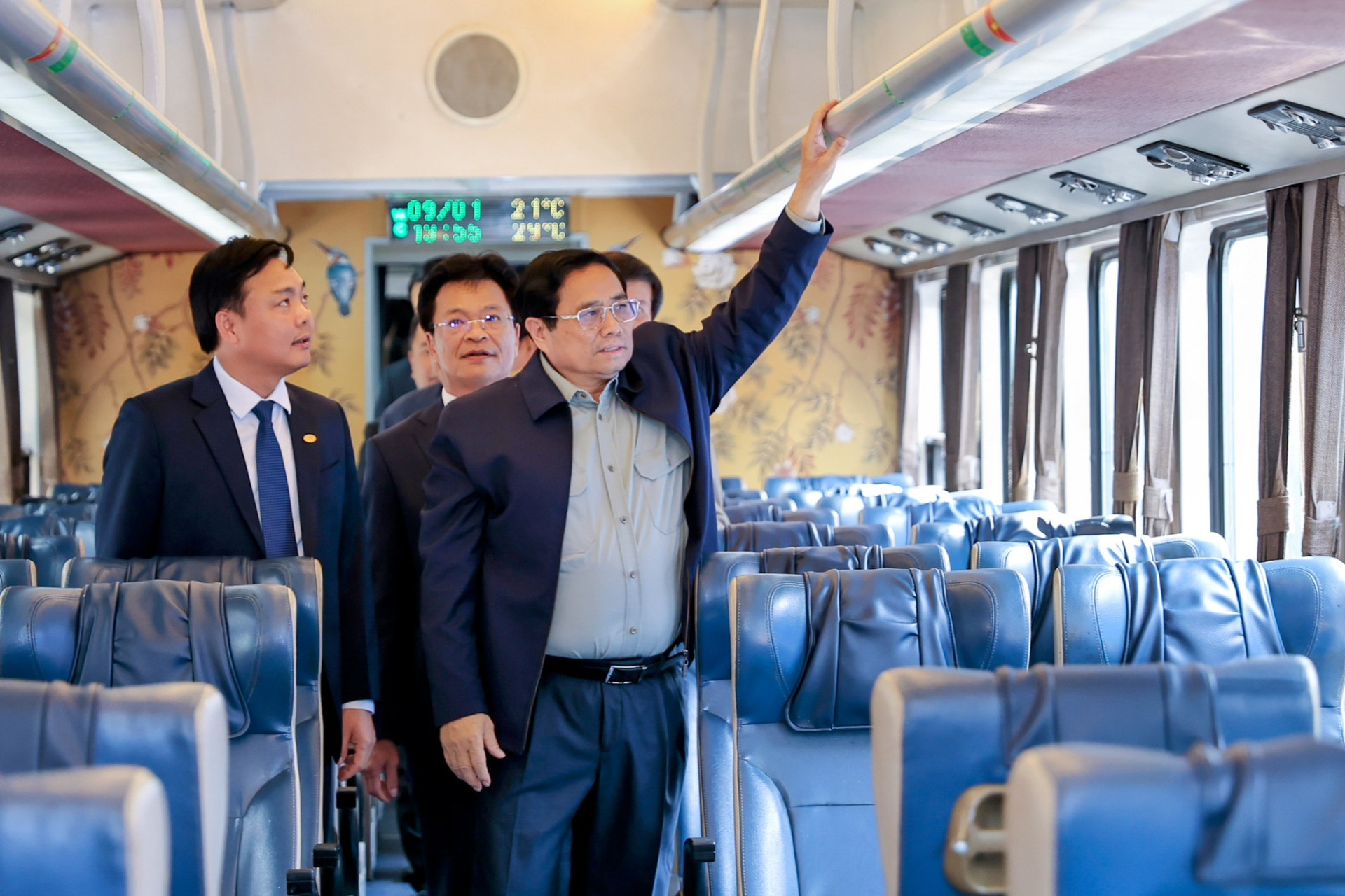 Chính phủ đã chỉ đạo, điều hành kịp thời, hiệu quả, vượt qua cơn gió ngược- Ảnh 5.
