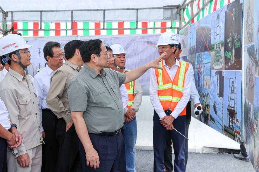 Chính phủ đã chỉ đạo, điều hành kịp thời, hiệu quả, vượt qua cơn gió ngược- Ảnh 9.