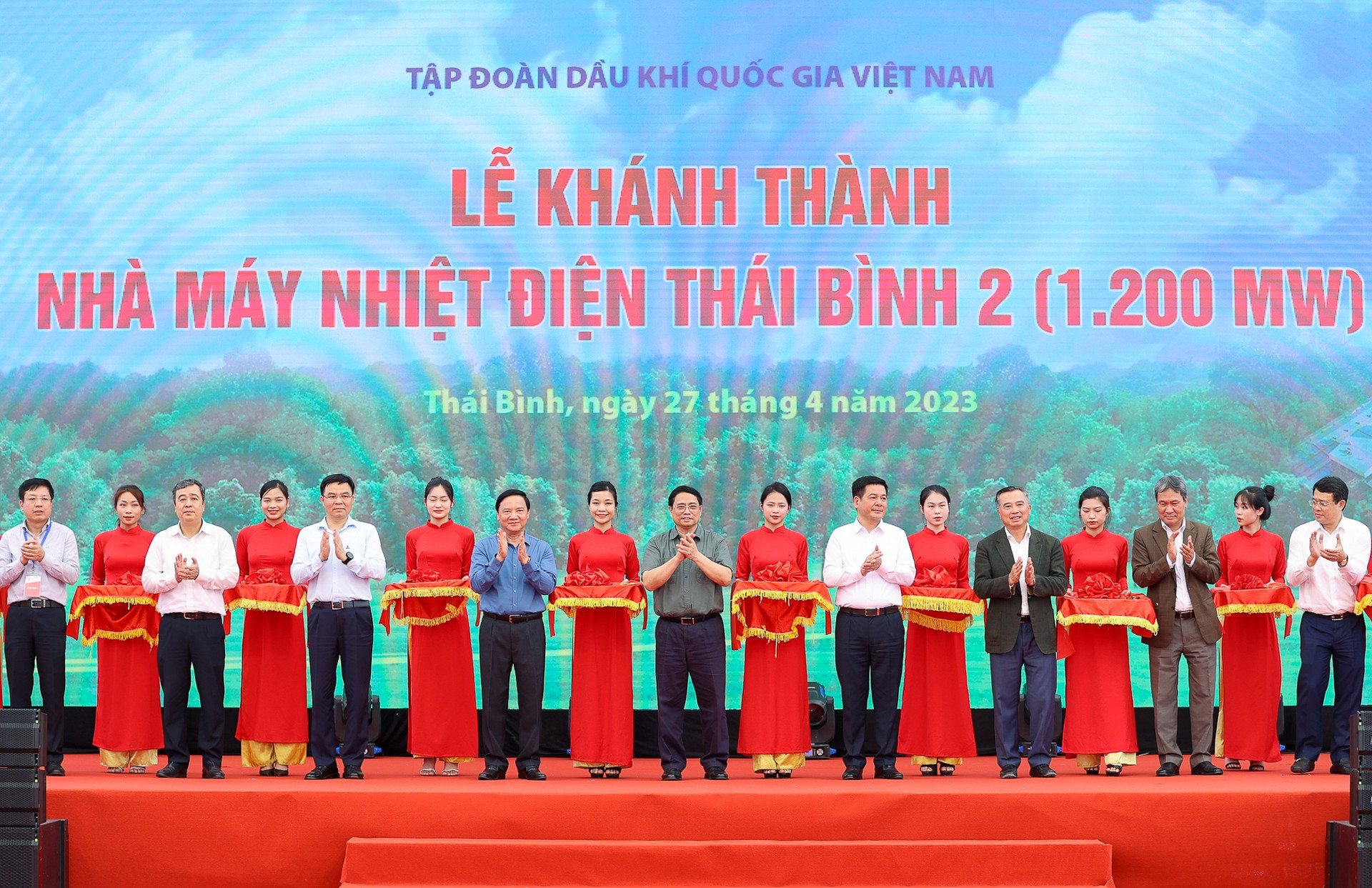 Chính phủ đã chỉ đạo, điều hành kịp thời, hiệu quả, vượt qua cơn gió ngược- Ảnh 10.