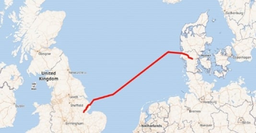 Đường cáp ngầm truyền điện dưới biển dài 765km, giúp tiếp cận các nguồn năng lượng tái tạo và bền vững cho hơn 1,4 triệu hộ gia đình