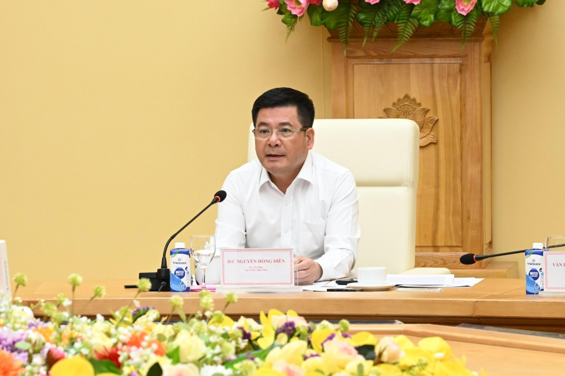 https://cdn.stockproxx.com/2024/4/4/nguon-dien-2.jpeg