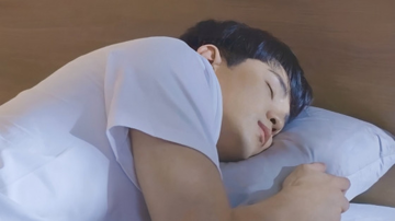 Người mắc bệnh tim nên ngủ nghiêng bên trái hay bên phải?