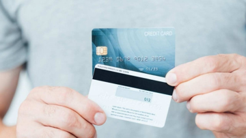 Khách 'tố' nhân viên nhà hàng nổi tiếng tự ý gỡ mã bảo mật ở thẻ VISA khi thanh toán, nguy cơ làm tiền 'bốc hơi'