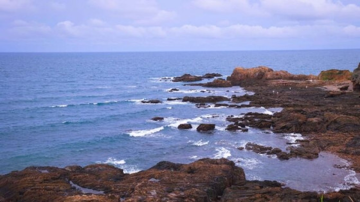 Phát hiện bãi đá tự nhiên cực hoang sơ trên đảo ngọc của miền Bắc, là địa điểm ngắm hoàng hôn đẹp nhất tại ‘thiên đường trên đất cảng’