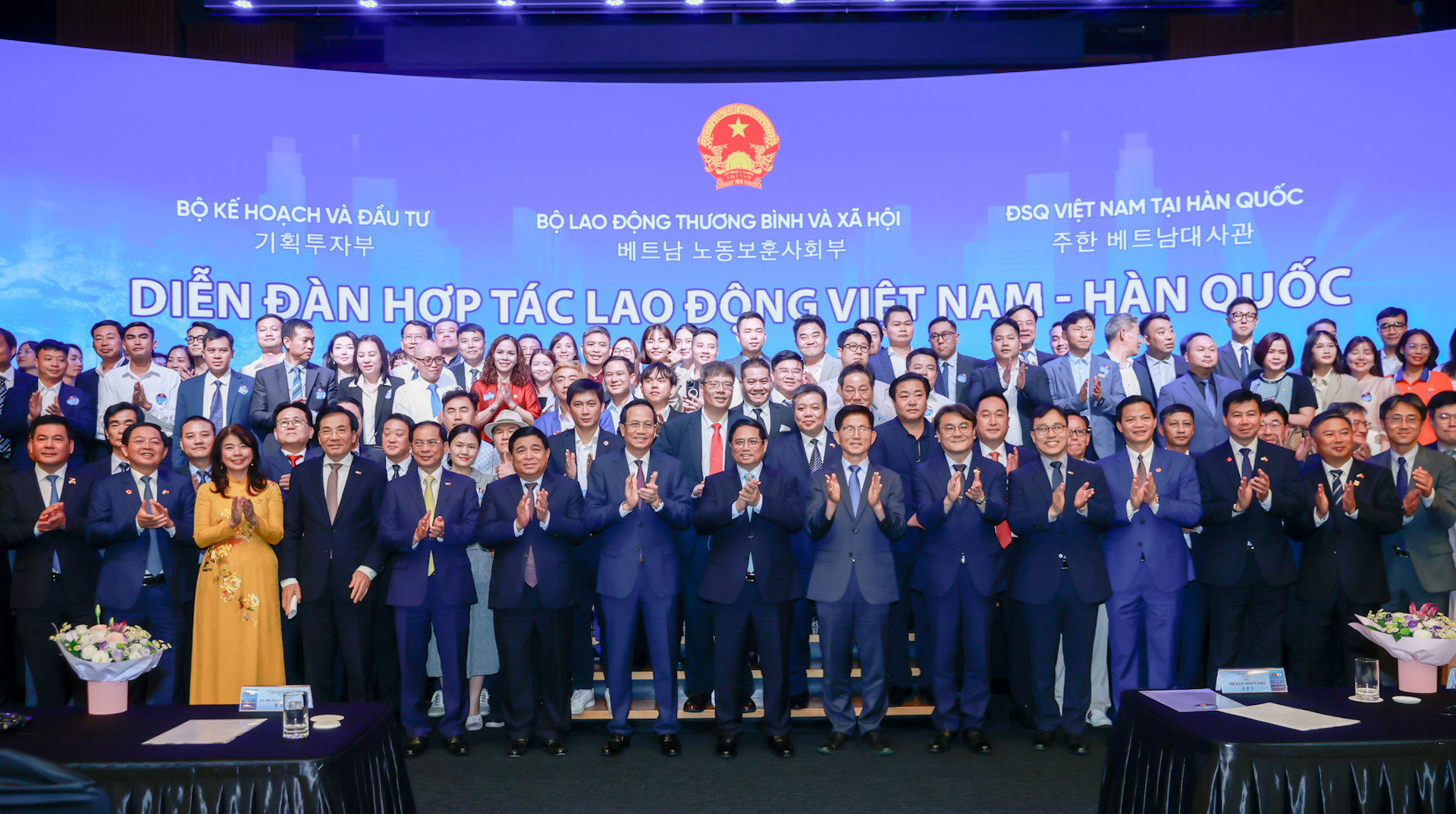 Thủ tướng: Tạo thuận lợi nhất cho người lao động, n&acirc;ng tầm hợp t&aacute;c lao động Việt Nam-H&agrave;n Quốc- Ảnh 5.