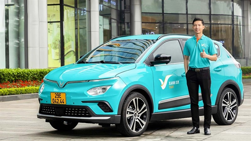 Sức &eacute;p từ Xanh SM khiến &ocirc;ng lớn taxi truyền thống 'kh&oacute; thở', lợi nhuận xuống đ&aacute;y v&agrave; buộc tham gia cuộc chơi mới