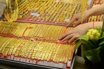 Chuyên gia: Giá vàng năm 2025 sẽ tăng chậm hơn so với 2024