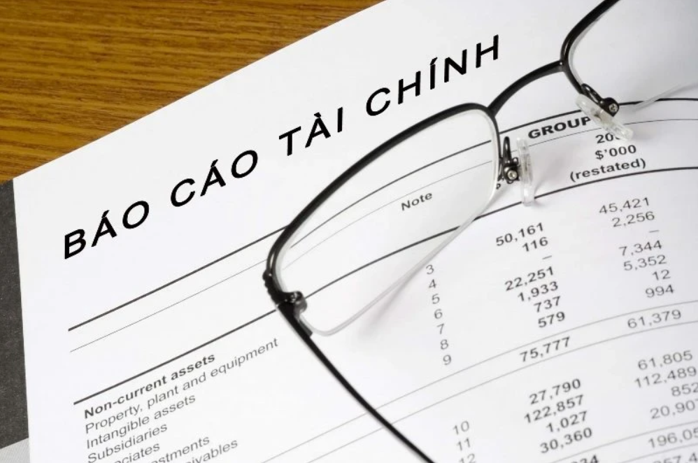 Doanh nghiệp s&agrave;n HoSE bị c&ocirc;ng ty con y&ecirc;u cầu mở thủ tục ph&aacute; sản ngay cuối năm, nhiều chủ nợ ng&acirc;n h&agrave;ng lo lắng