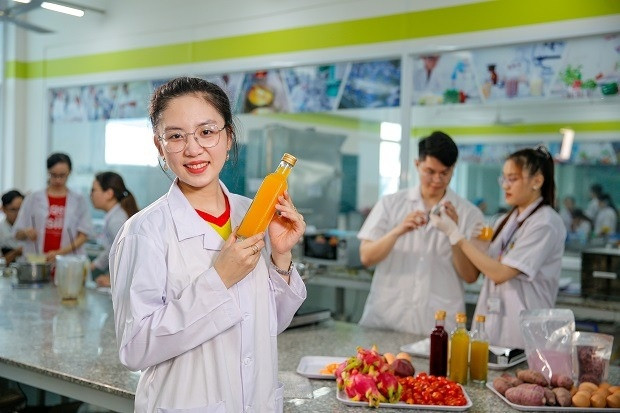 Top 3 ng&agrave;nh học triển vọng nhất hiện nay, cơ hội việc l&agrave;m ngập tr&agrave;n, lương cao ngất ngưởng