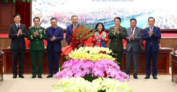 Tổng Bí thư Tô Lâm đến thăm, chúc Tết Đảng bộ, chính quyền và nhân dân Thủ đô