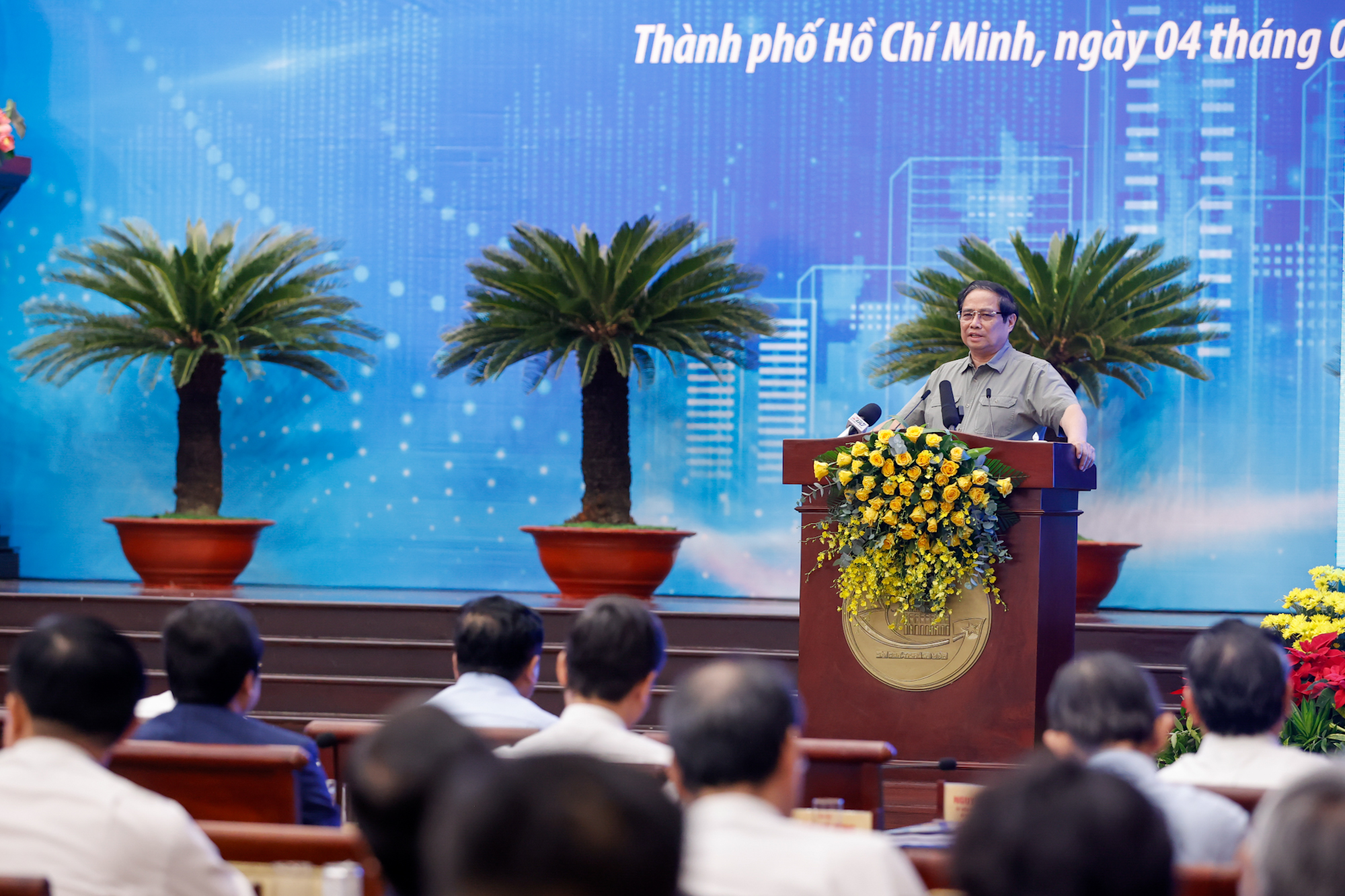 Thủ tướng: Nh&igrave;n xa tr&ocirc;ng rộng, nghĩ s&acirc;u l&agrave;m lớn khi triển khai Quy hoạch TPHCM- Ảnh 8.