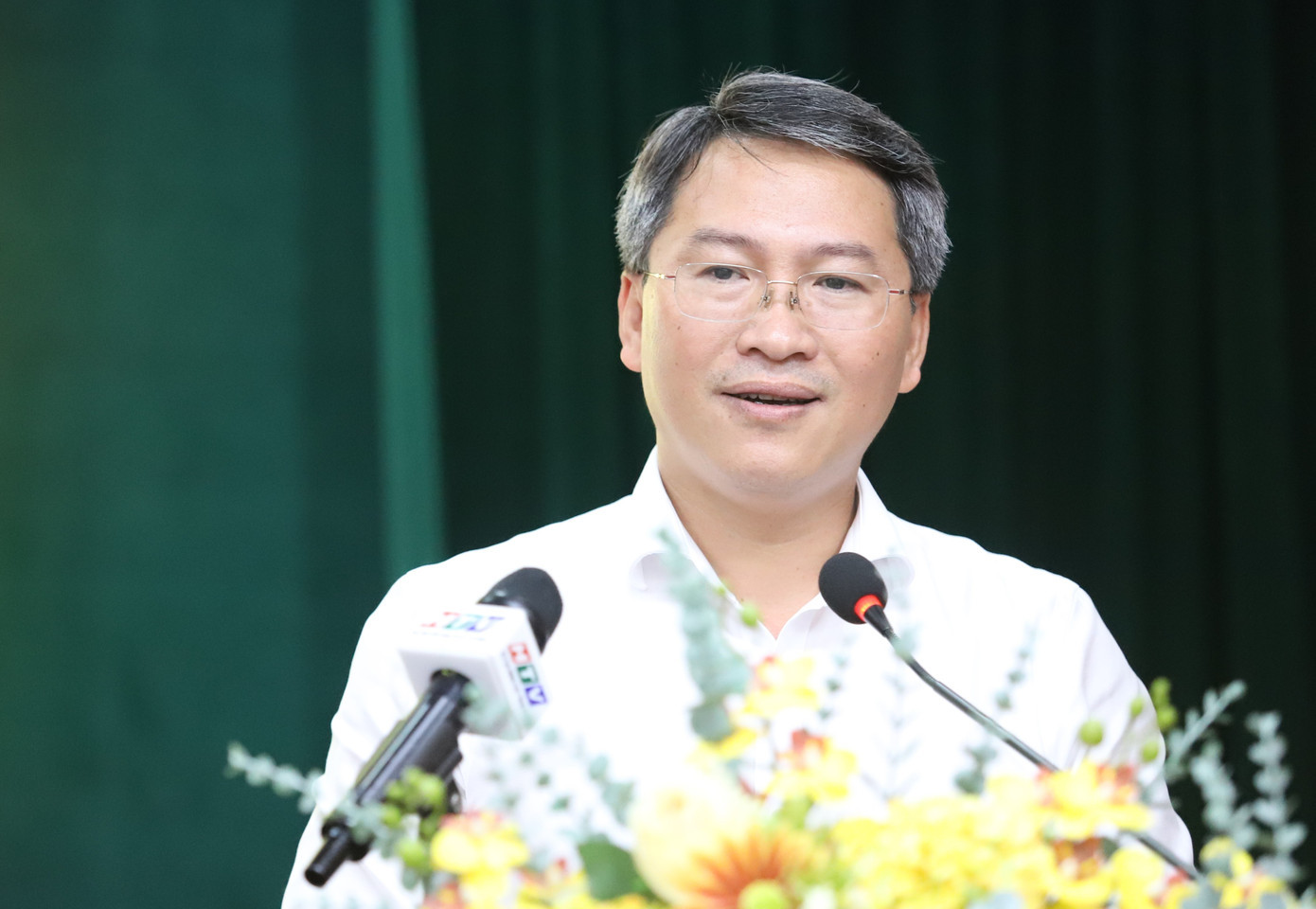 Bí thư Đảng ủy phường Sài Gòn Nguyễn Tấn Phát. img-8579.jpg