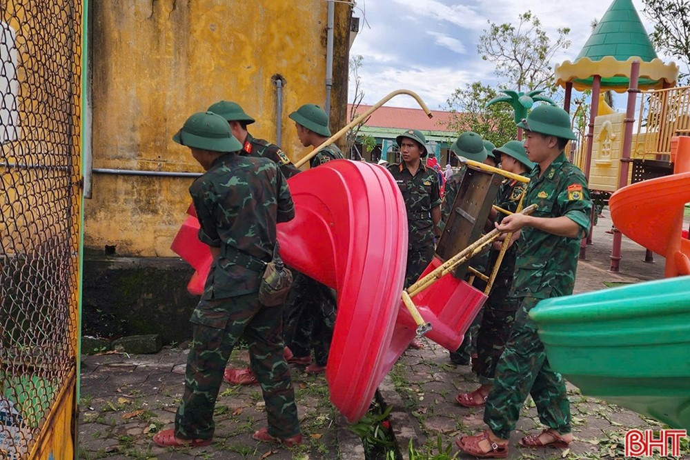 Chỉ 1 tháng hứng 3 cơn bão lớn, Hà Tĩnh thiệt hại hơn 9.000 tỷ đồng - ảnh 1