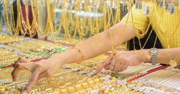 Giá vàng đồng loạt tăng không ngừng