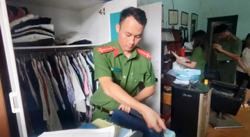 Khám xét khẩn cấp nhà riêng của ‘thầy Nguyễn Tuân’