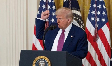 Một phút nắm trọn thị trường trước giờ giao dịch phiên 1/10: Tổng thống Trump tung đòn thuế mới, FTSE Russell họp nóng quyết định nâng hạng