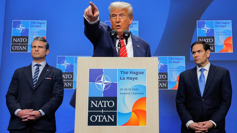 Ông Trump đòi loại một quốc gia khỏi NATO, chuyện gì đây? - ảnh 1