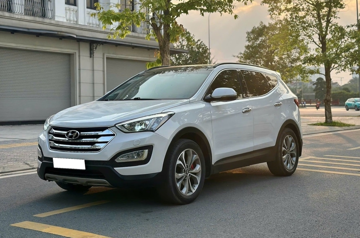 Hyundai SantaFe lên sàn xe cũ với giá 485 triệu, chủ xe nói thẳng tình trạng xe: Khách xem tuyên bố thẳng một câu